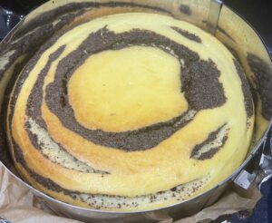 Sernikomakowiec pieczenie