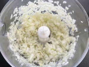 Syrop z cebuli - babciny sposób na kaszel, przeziębienie i zwiększenie odporności! - 8F698A7F 377C 4181 AA25 2D7E9DA042DF