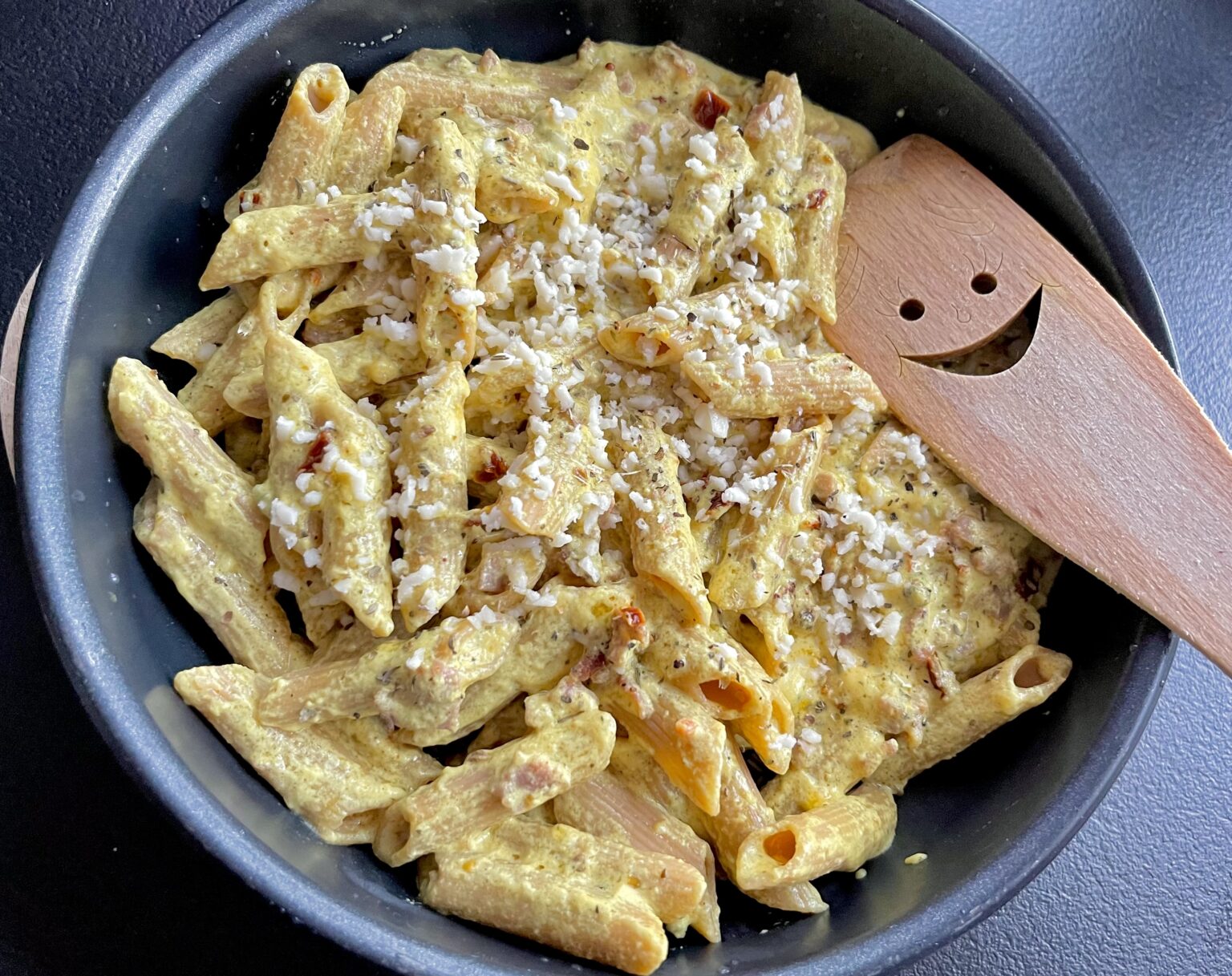 Makaron z boczkiem w sosie śmietanowym - D8599186 0EB7 400C BCF2 1993DF55918F