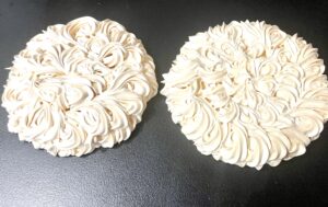 Tort bezowy dakłas (Dacquoise) - 13632E76 C7AA 44DD 98B6 6F15AA51B547