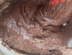 Czekoladowe z kremem budyniowym i truskawkami - 14B625FB A90D 4F1B BC75 CEF1C5B0F9E8