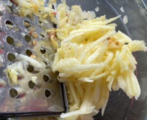 Surówka z kiszonej kapusty inna niż wszystkie - 2739F659 13A6 4BE4 BAF5 C2334AE46E8A