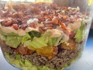 Burger Drwala - sałatka warstwowa! - E3B45B51 440D 415F 800B E7F3F6DABFF9