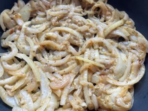 Biała kiełbasa pieczona w piwie - 09FBCA2B B1E9 4EC7 A69F 07E17A117475