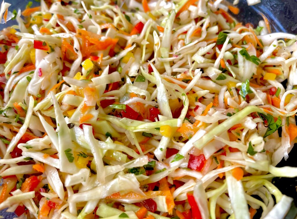 Chrupiąca surówka obiadowa