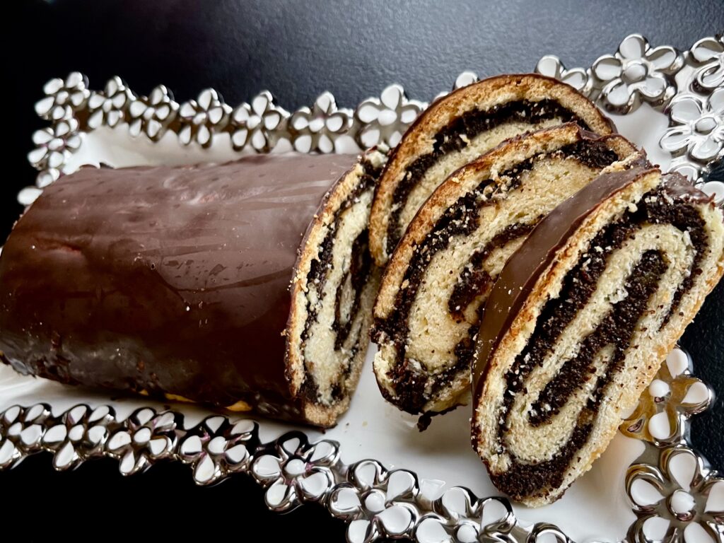 Makowiec w cieście kruchym