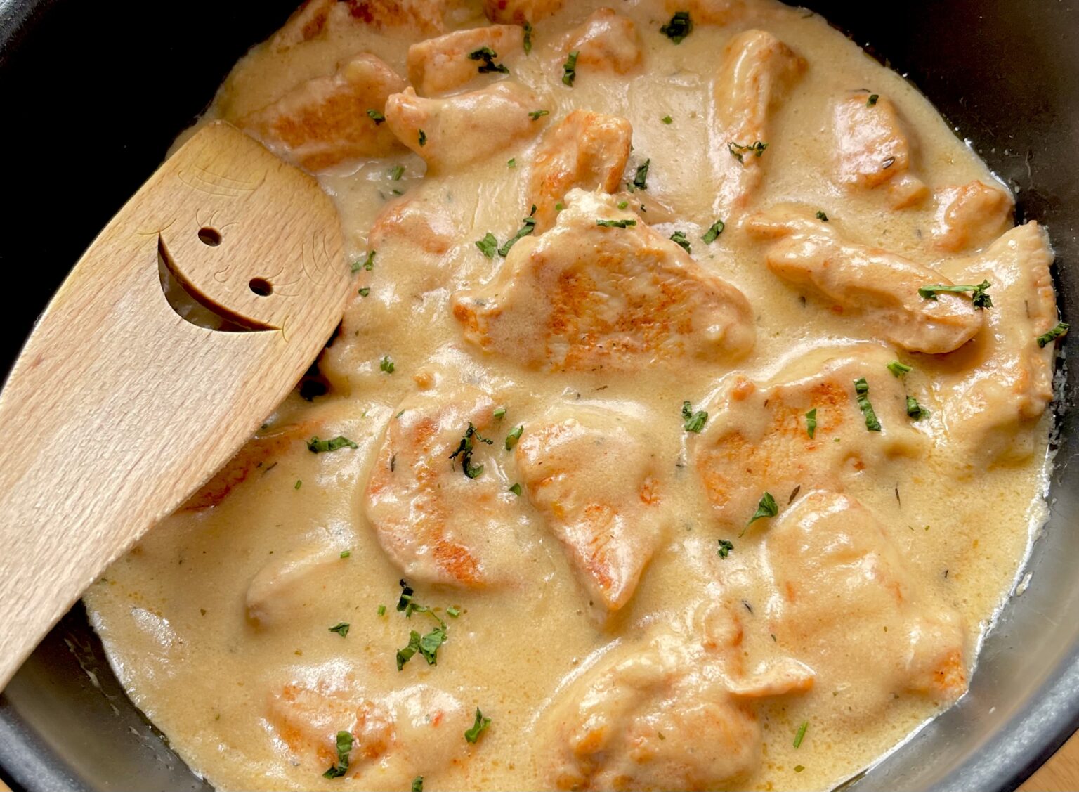 Kremowy kurczak z karmelizowaną cebulką - 82CF2CF7 311E 44DF BBAB 85C9FA18DB05