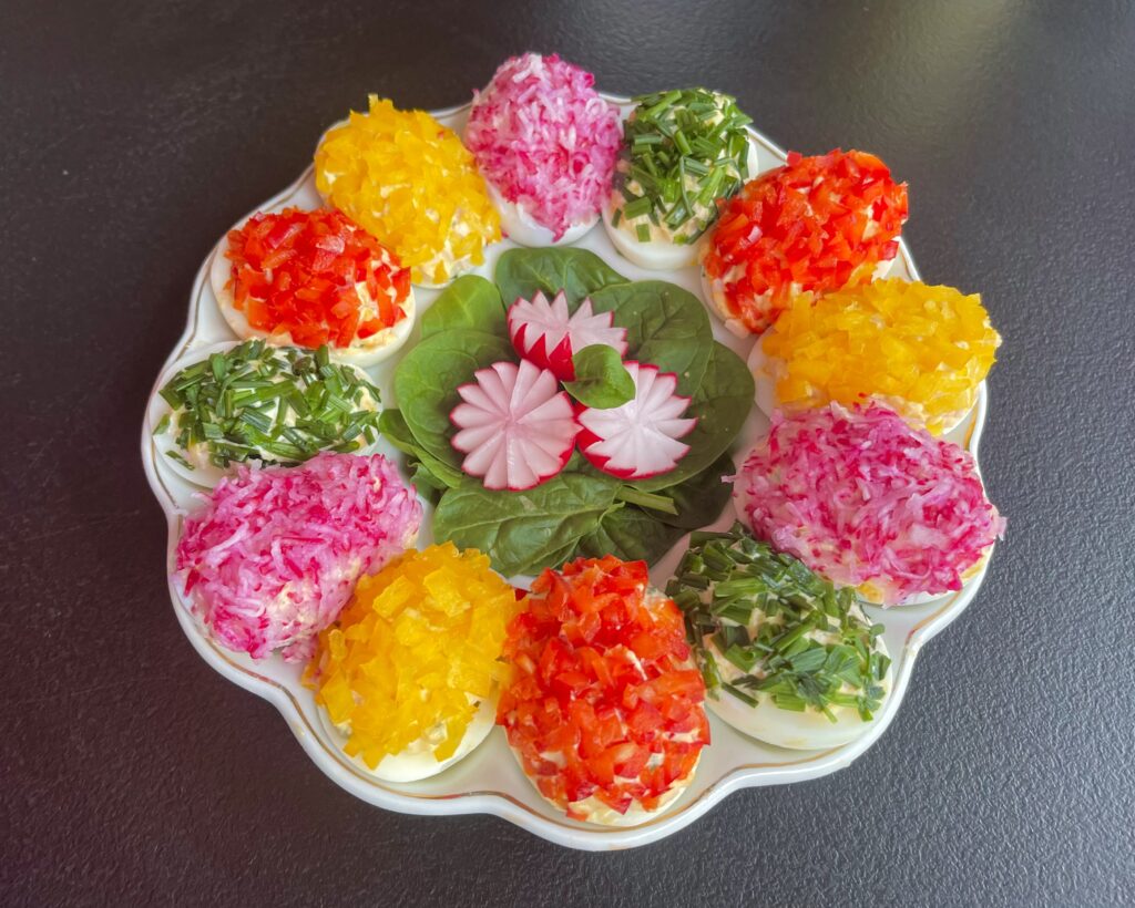 Kolorowe jajeczka wielkanocne