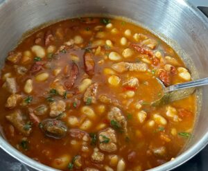 Zupa gajowego z fasolą i kiełbaską - 8805F1E5 7F51 4A80 877B AE1C025E194D