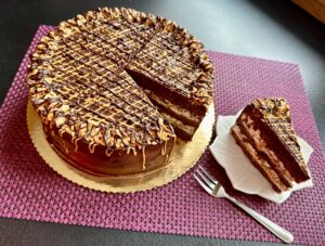 Tort snickers - B1470BA3 83B6 4073 8980 FECCE0D0DC78
