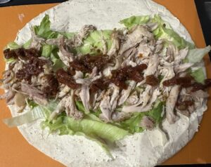 Tortilki z szarpanym kurczakiem - pyszne i szybkie przekąski! - 1CB6CDAD 00F0 4156 AA73 69416A127DA5