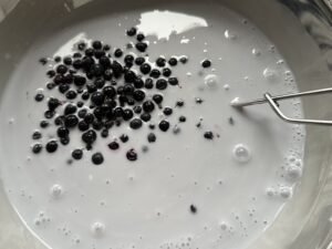 Torcik jagodowy bez pieczenia - 12708067 3BE1 490F 9E0B B46E7BA7A5E9