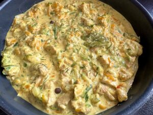 Kurczak w kremowym sosie z cukinią, świetny do ryżu! - A5CFB2A2 B38C 4380 AFDE 31C7B7D39024