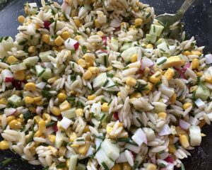 Wyśmienita sałatka makaronowa - E0F11B00 5BB8 43C9 82BF B13AAA0077C8