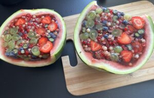 Arbuz z owocami w galaretce - pyszny deser! - 81A91DBF B8F2 441B 82B9 0E7A95DA6180