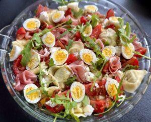 Sałatka farmerska z tortellini - A612280D C797 4D53 B056 13273C95C769