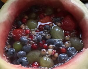 Arbuz z owocami w galaretce - pyszny deser! - DA487624 2E4F 4292 B296 4330B79062F2