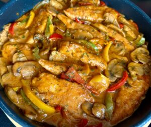 Kurczak maślany w kremowym sosie paprykowym - IMG 6178