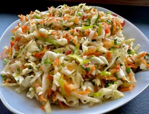 Soczysta surówka z kapusty i pora - IMG 8985