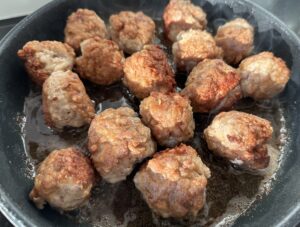 Makaron z pulpecikami w sosie carbonara - IMG 8995