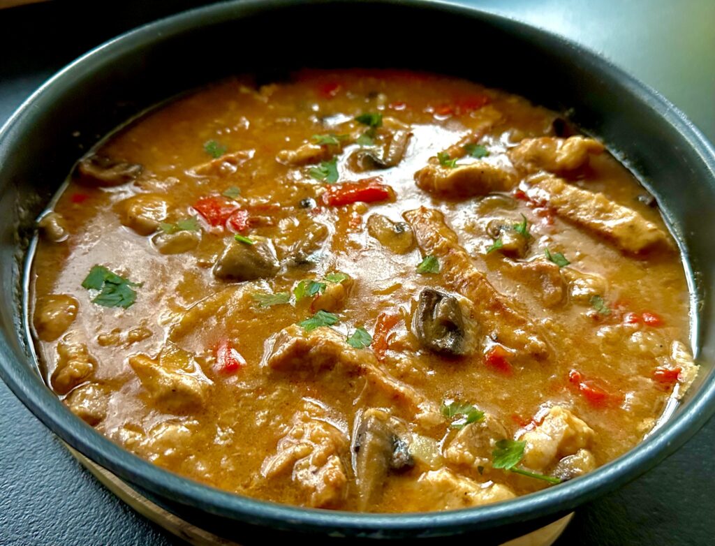 Schab w sosie węgierskim