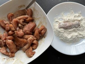 Smażony makaron po chińsku z wieprzowiną i warzywami - IMG 1079