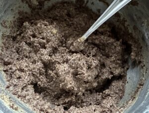 Masa makowa do seromakowca bez spodu gotowa do dalszego etapu