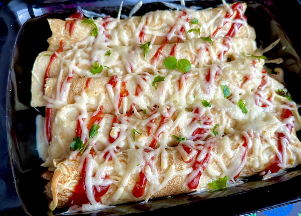 Naleśniki po chłopsku z mięsem mielonym