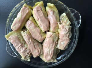 naleśniki zapiekane z sosem majonezowym