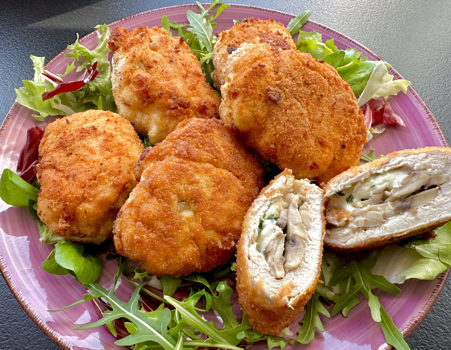 Koperty drobiowe z pieczarkami i mozzarellą - IMG 8028