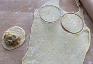 Pierogi z mięsem i młodą kapustą - IMG 0339