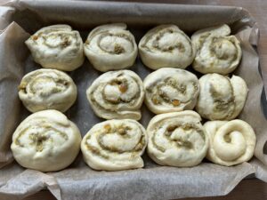 Drożdżówki pistacjowe - IMG 9158