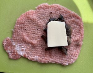 Kieszonki schabowe z pieczarkami i mozzarellą - IMG 2918