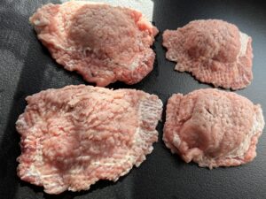 Kieszonki schabowe z pieczarkami i mozzarellą - IMG 2923