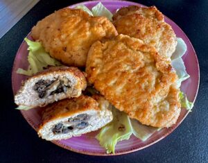 Kieszonki schabowe z pieczarkami i mozzarellą - IMG 2958