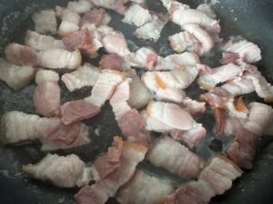 Młode ziemniaczki z boczkiem i kapustą - IMG 3561