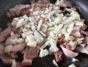 Młode ziemniaczki z boczkiem i kapustą - IMG 3562