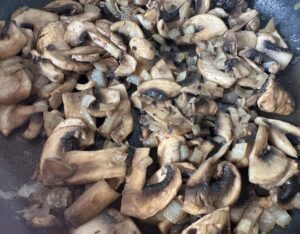 Naleśniki z kurczakiem i pieczarkami - IMG 3608