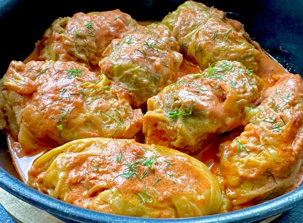 Gołąbki w sosie śmietanowym