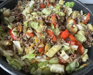 Smażony makaron po azjatycku z pikantną wołowiną - IMG 5954