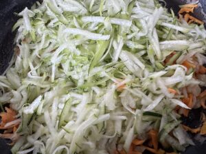 Bitki drobiowe w kremowym sosie z cukinią - IMG 6884