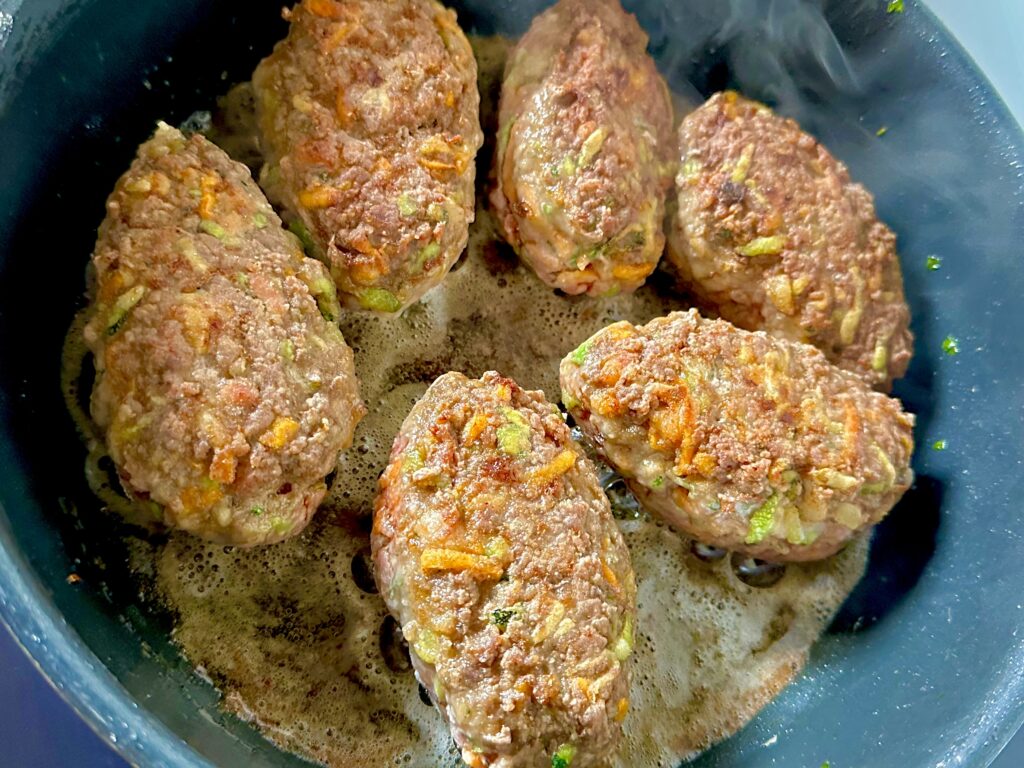 Wakacyjne roladki z mieloną wołowiną