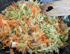 Makaron z cukinią i kurczakiem w sosie śmietankowym - obiad jednogarnkowy w 20 minut! - IMG 9305