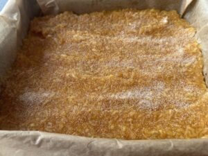 Słoneczna szarlotka z bezą - IMG 0967