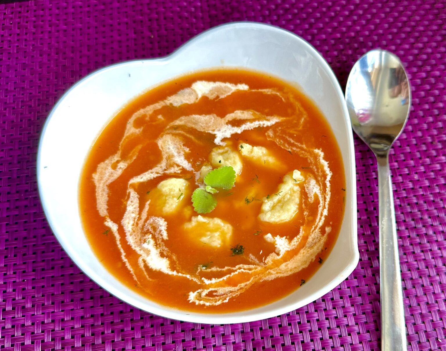 Kluseczki półfrancuskie w zupce ze świeżych pomidorów - IMG 1562