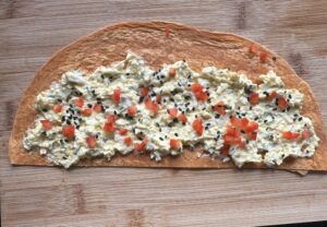 Tortilki z łososiem i jajkiem - IMG 2325