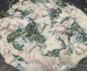 Kurczak ze szpinakiem w sosie serowym - IMG 3507