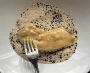 Kurczak w panierce jogurtowo-sezamowej - IMG 7386