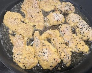 Kurczak w panierce jogurtowo-sezamowej - IMG 7387