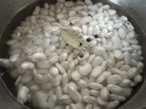 Fasolka po staropolsku, czyli Jaś na gęsto z miodem i czosnkiem - IMG 1203